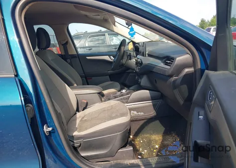 2020 Ford Escape Se from USA, damaged, VIN 1FMCU9G64LUB95450